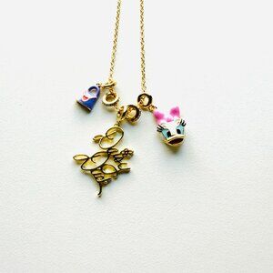 3821  DISNEY BAUBLEBAR JEWELRY NECKLACE DAISY